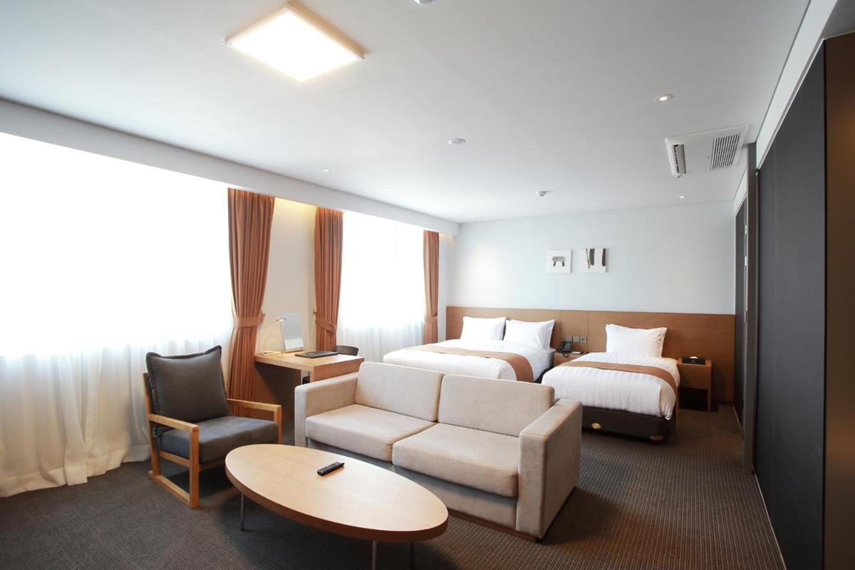 Gangneung City Hotel Bagian luar foto