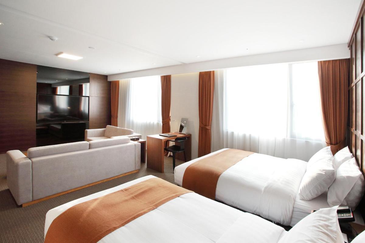 Gangneung City Hotel Bagian luar foto